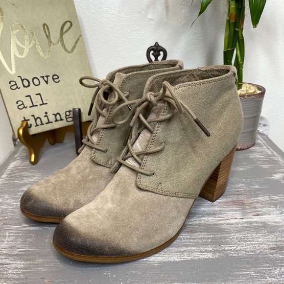 Toms Lunata taupe lace up ankle boots booties size 10 EUC - Picture 1 of 8